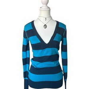 Y2K “Aeropostale” Blue Stripe Knitted V-Neck Long Sleeve Top